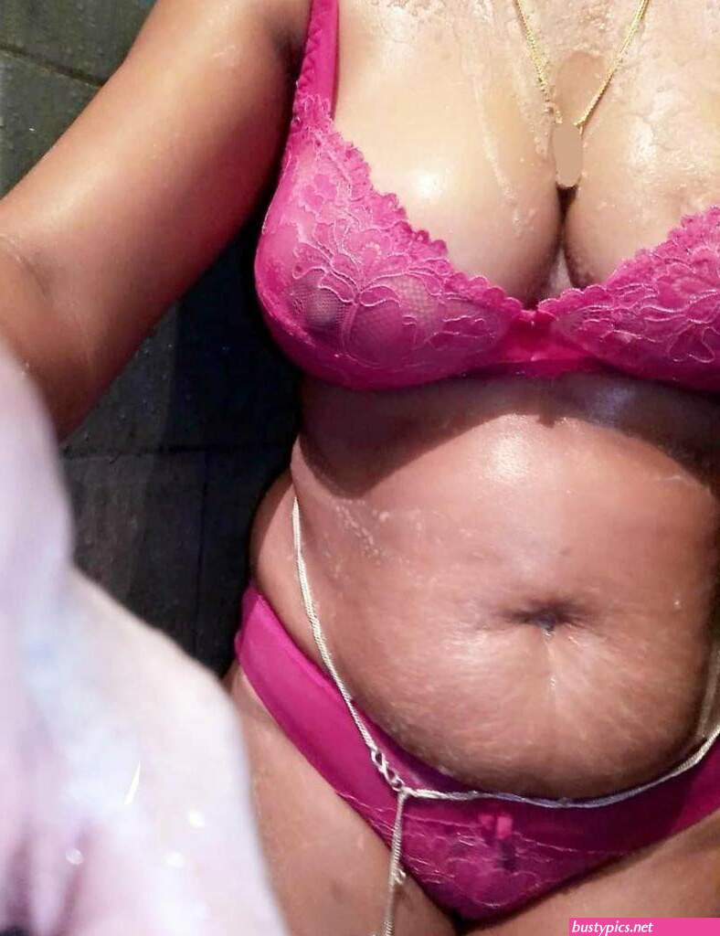 boobs aunty porn nude pic