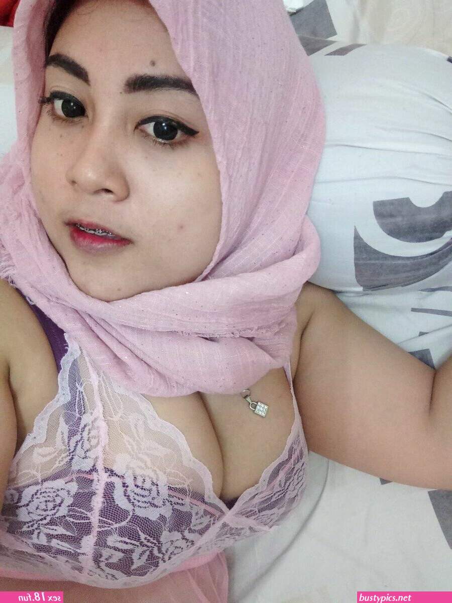 jilbab alim bugil