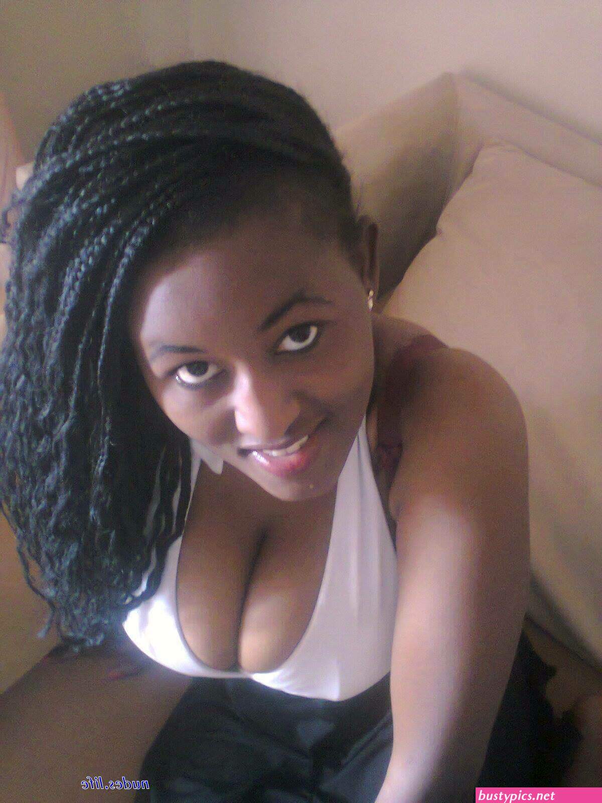 kenyan big booty ebony naked sexy mom