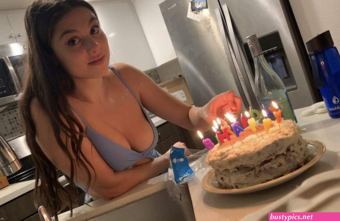 kira kosarin nide pics