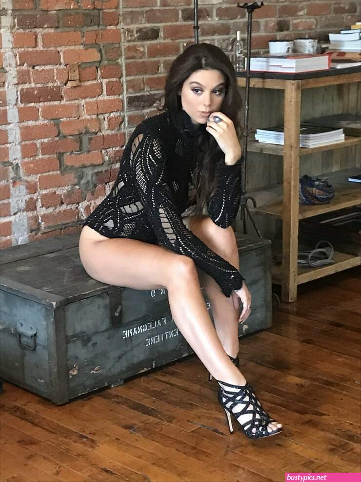 kira kosarin nide pics