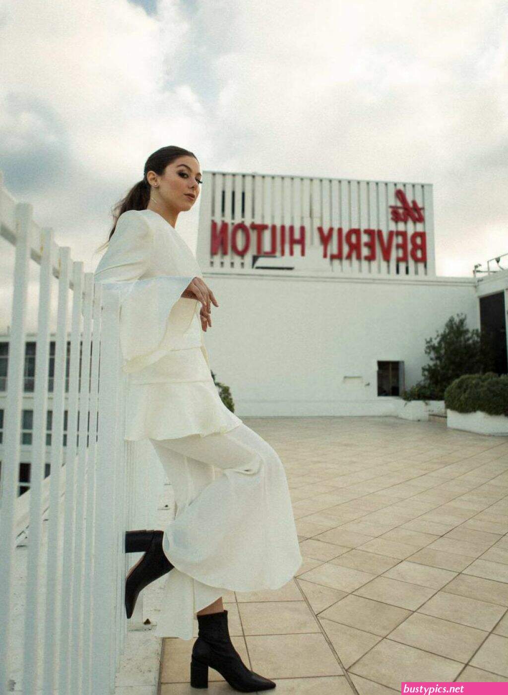 kira kosarin nide pics