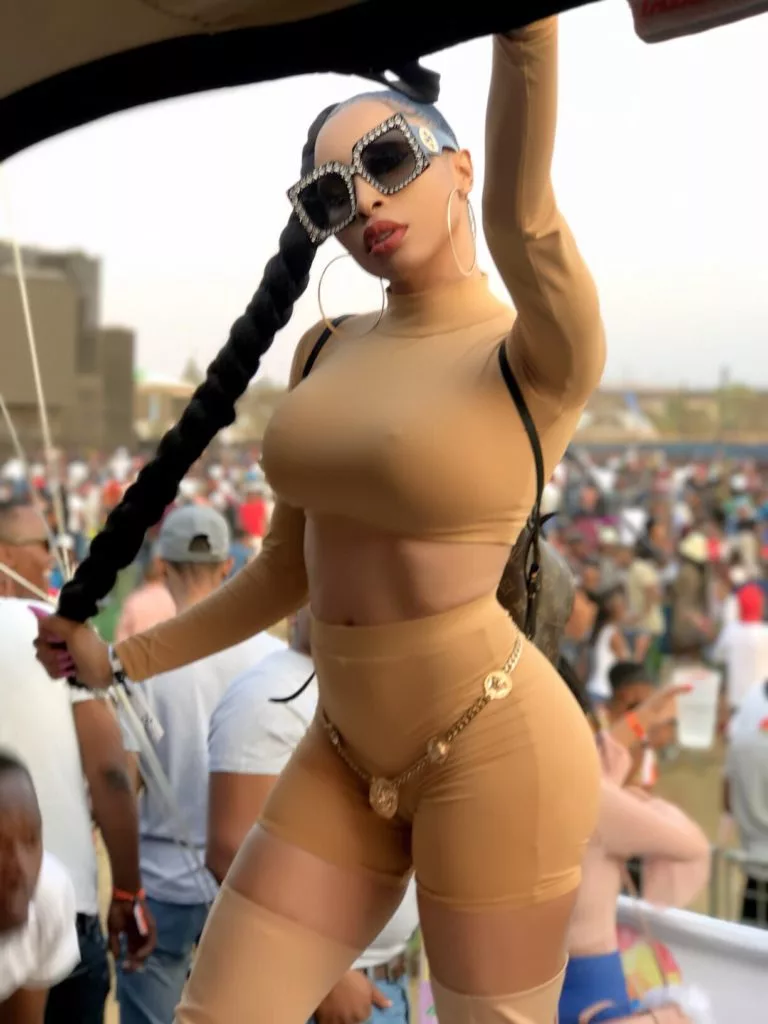 open beauty mzansi on bed naked