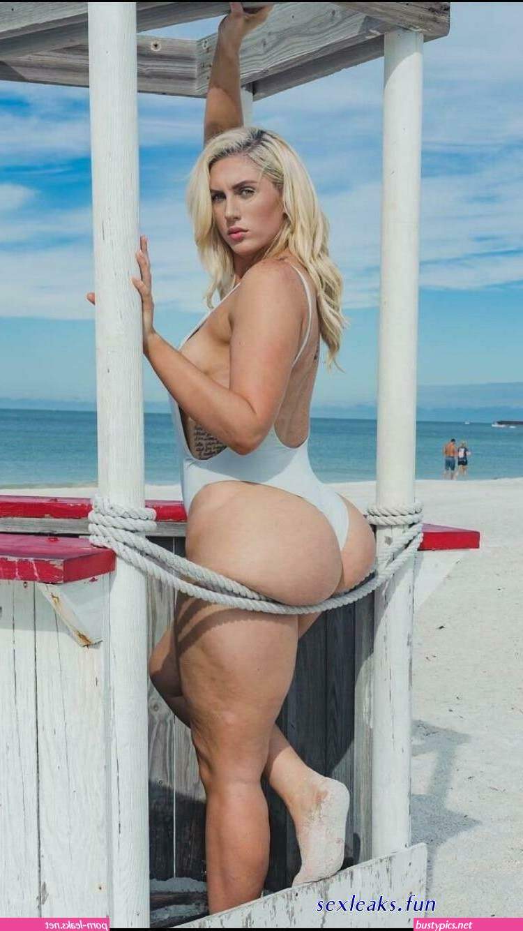 sophie eloise big ass twerk naked