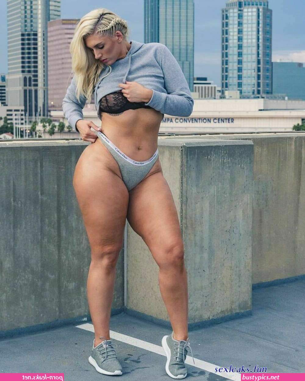 sophie eloise big ass twerk naked