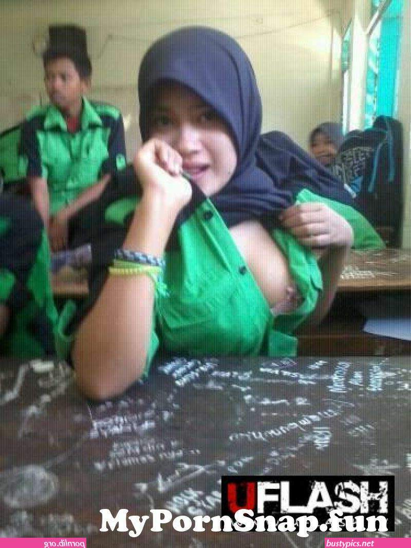 toket hijab bugil