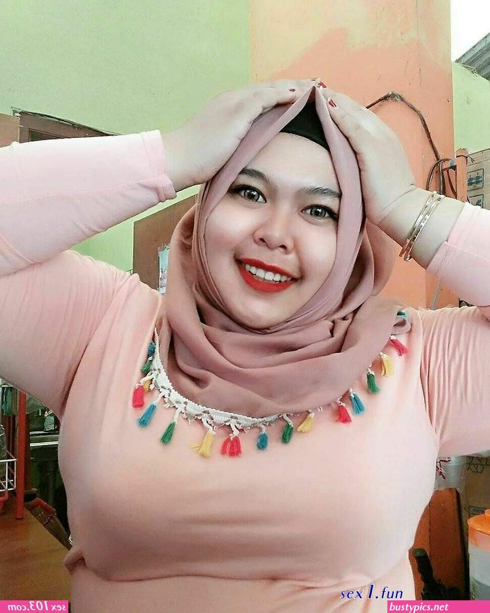 toket hijab bugil