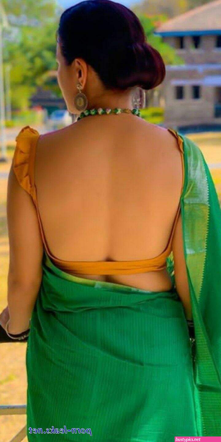 aunty sexy backside images