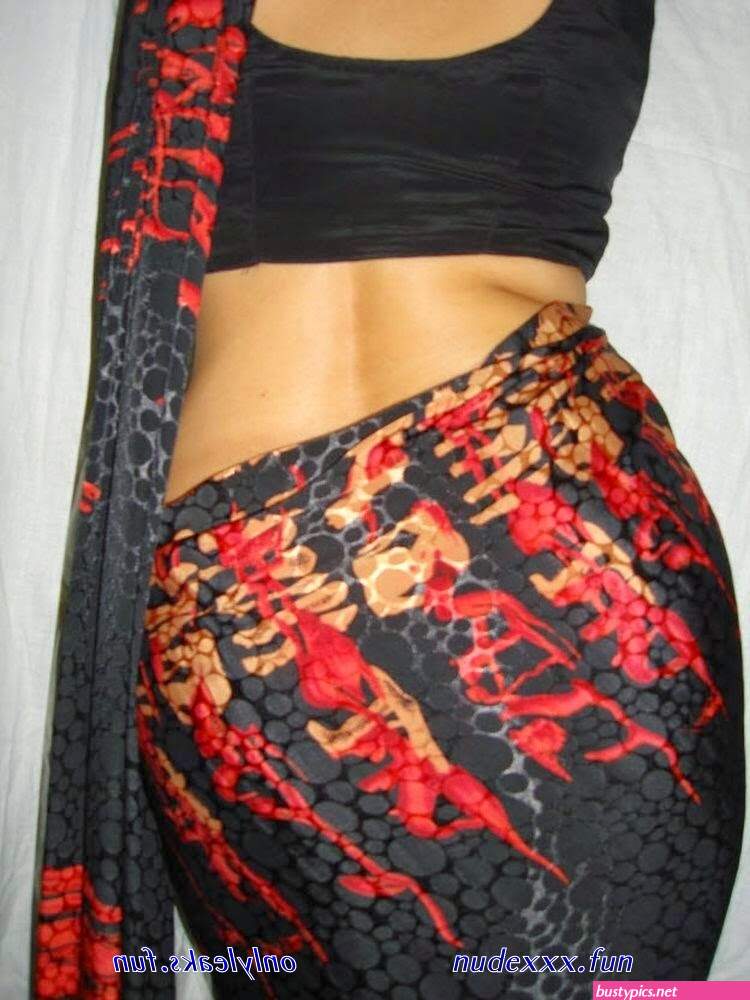 aunty sexy backside images