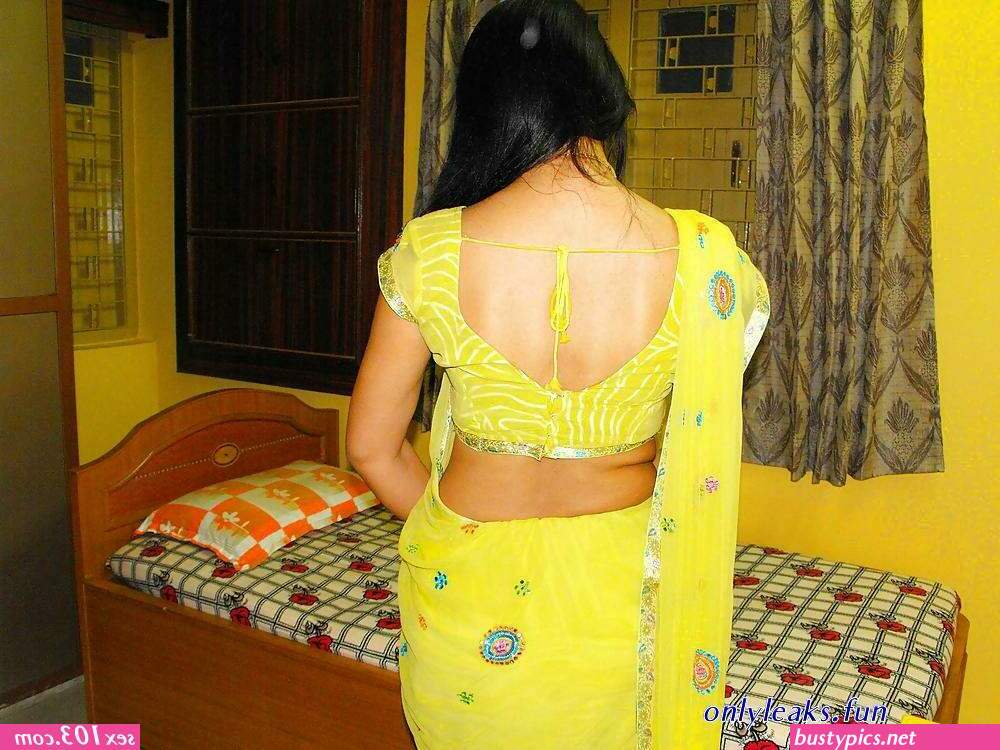 aunty sexy backside images