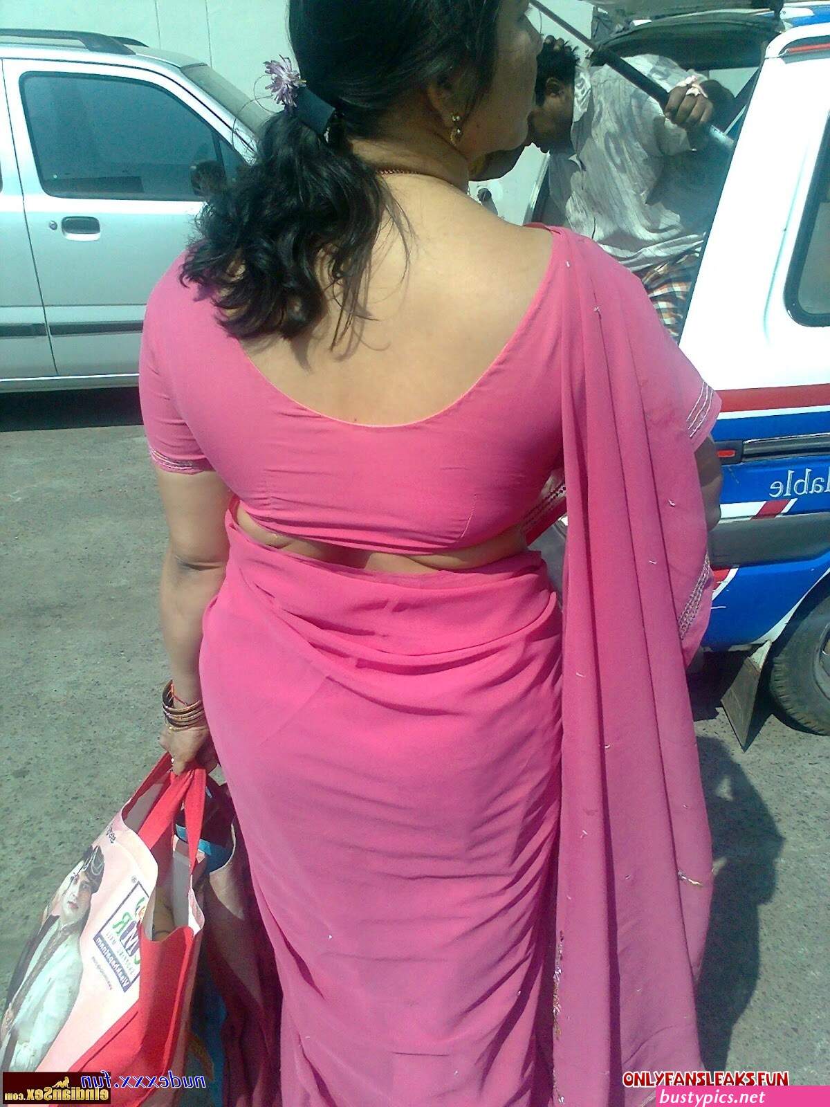aunty sexy backside images