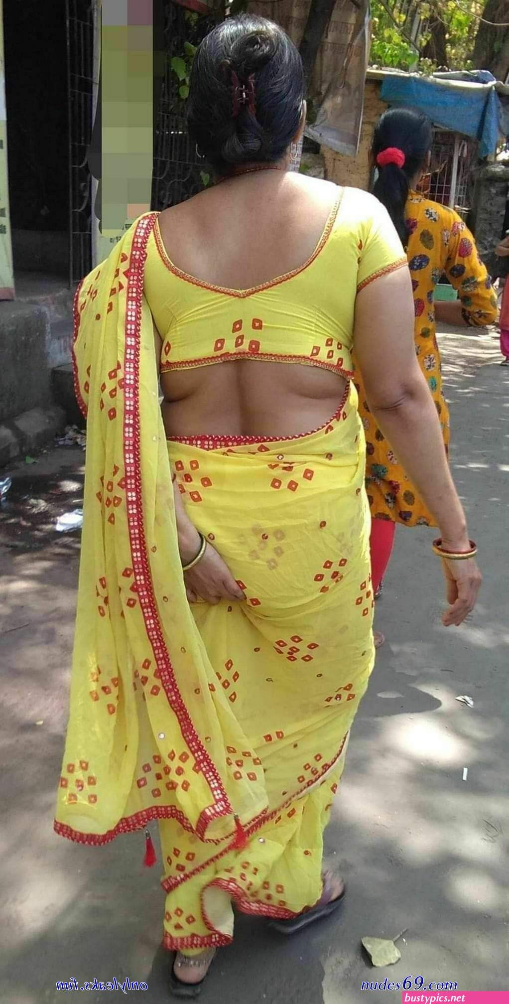 aunty sexy backside images