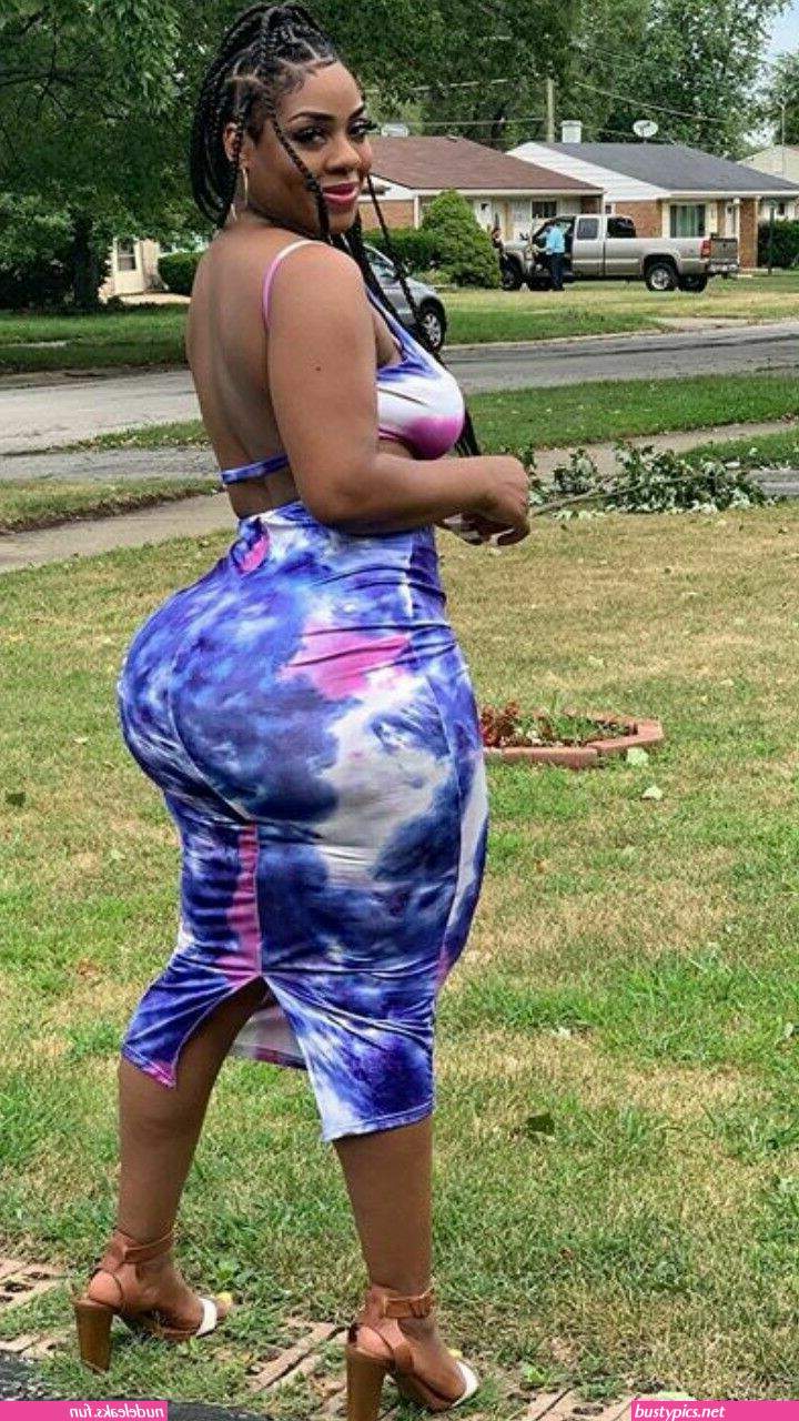 big black booty tight skart pic
