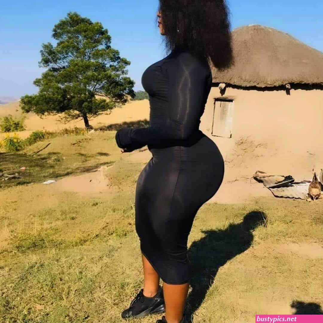 big black booty tight skart pic