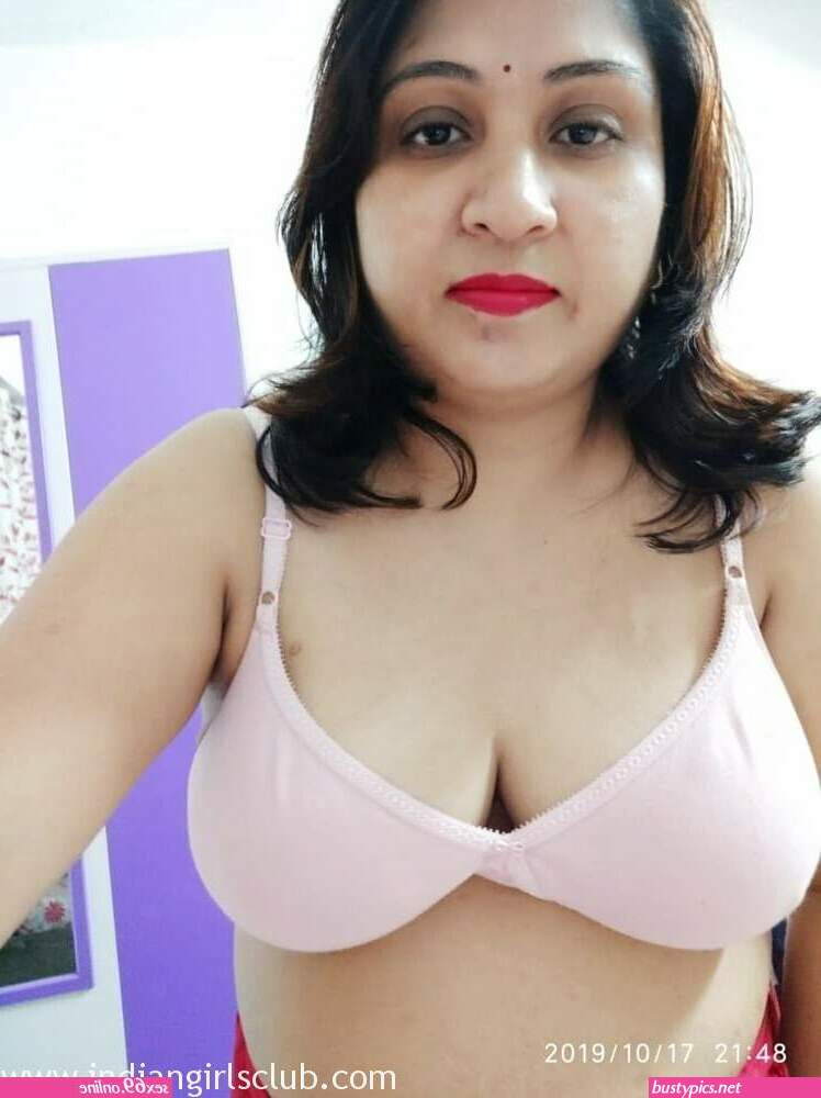 desi milf nudes pics