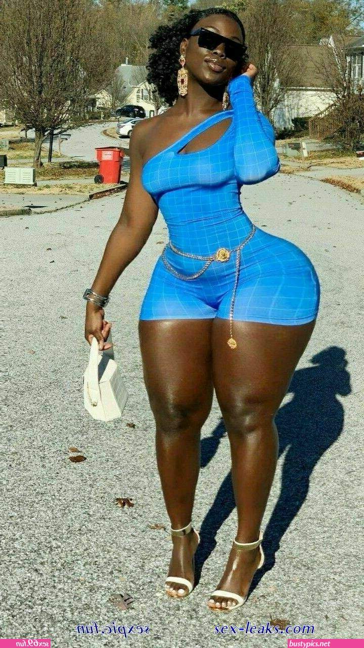 ebony big hip thigh bbw naked pics
