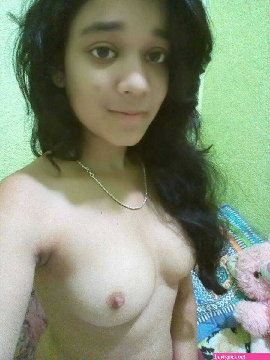 imdain boobs