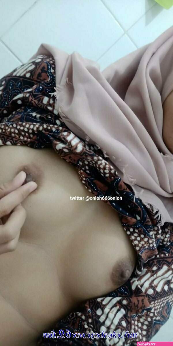 jilboobs twitter bugil