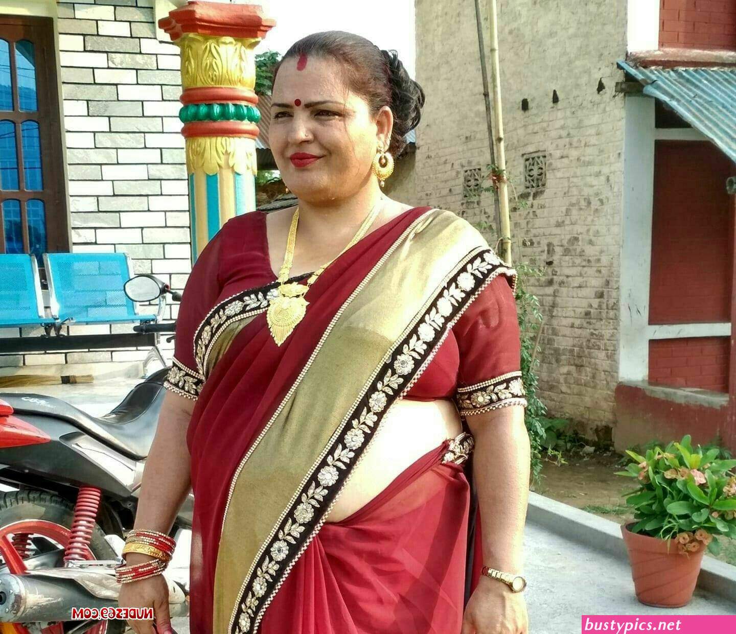 nepali aunty sex boobs photos