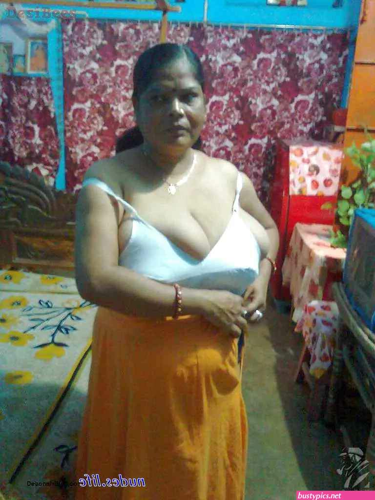 nepali aunty sex boobs photos