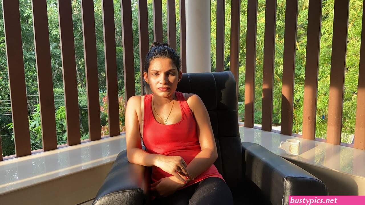 resmi nair free content