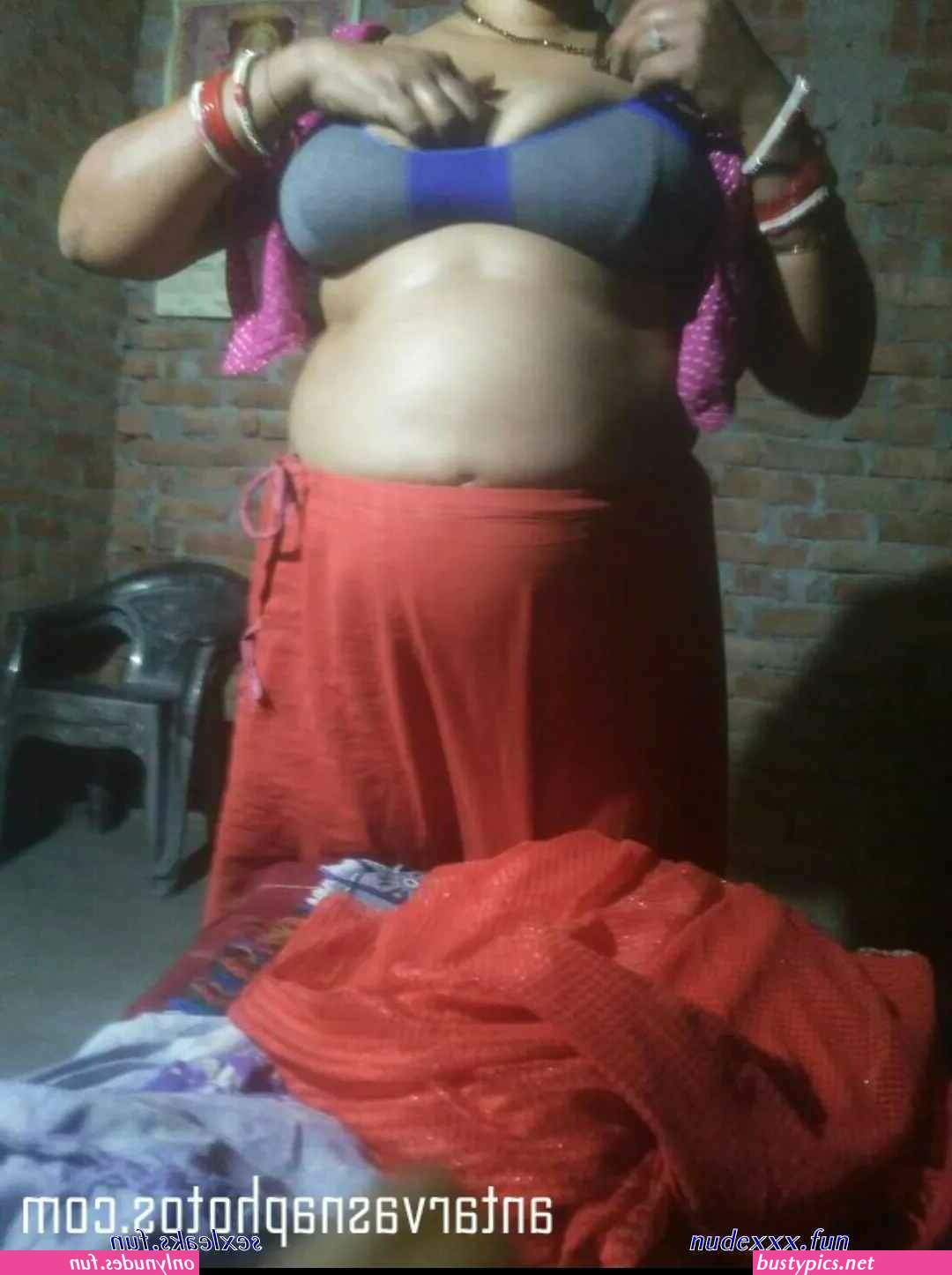 sex breast milf boobs sexy facebook