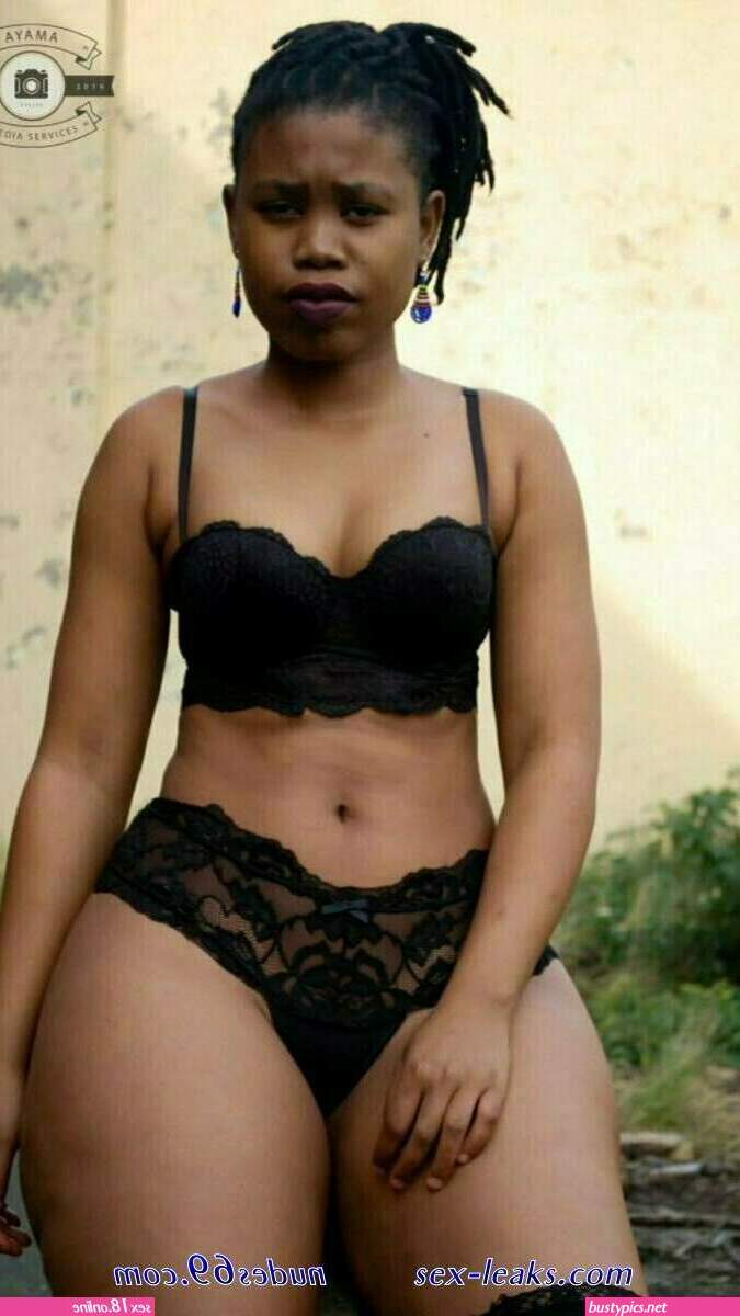 sexy and naked facebook ladies 2022
