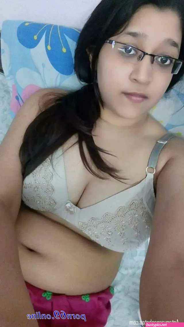 sexy and naked facebook ladies 2022