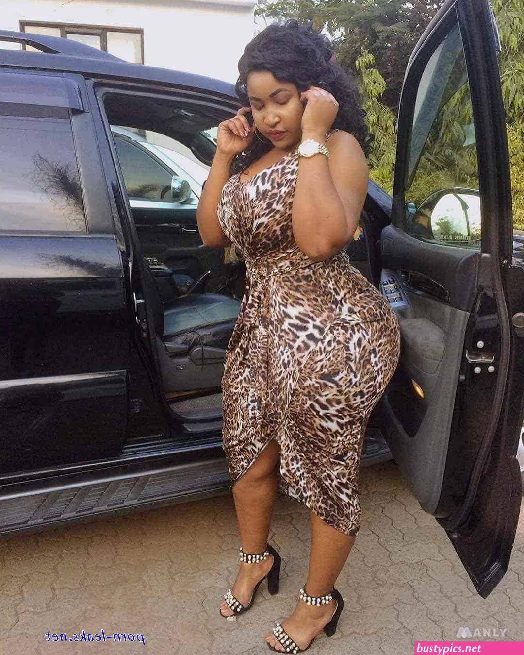 sexy and naked facebook ladies 2022