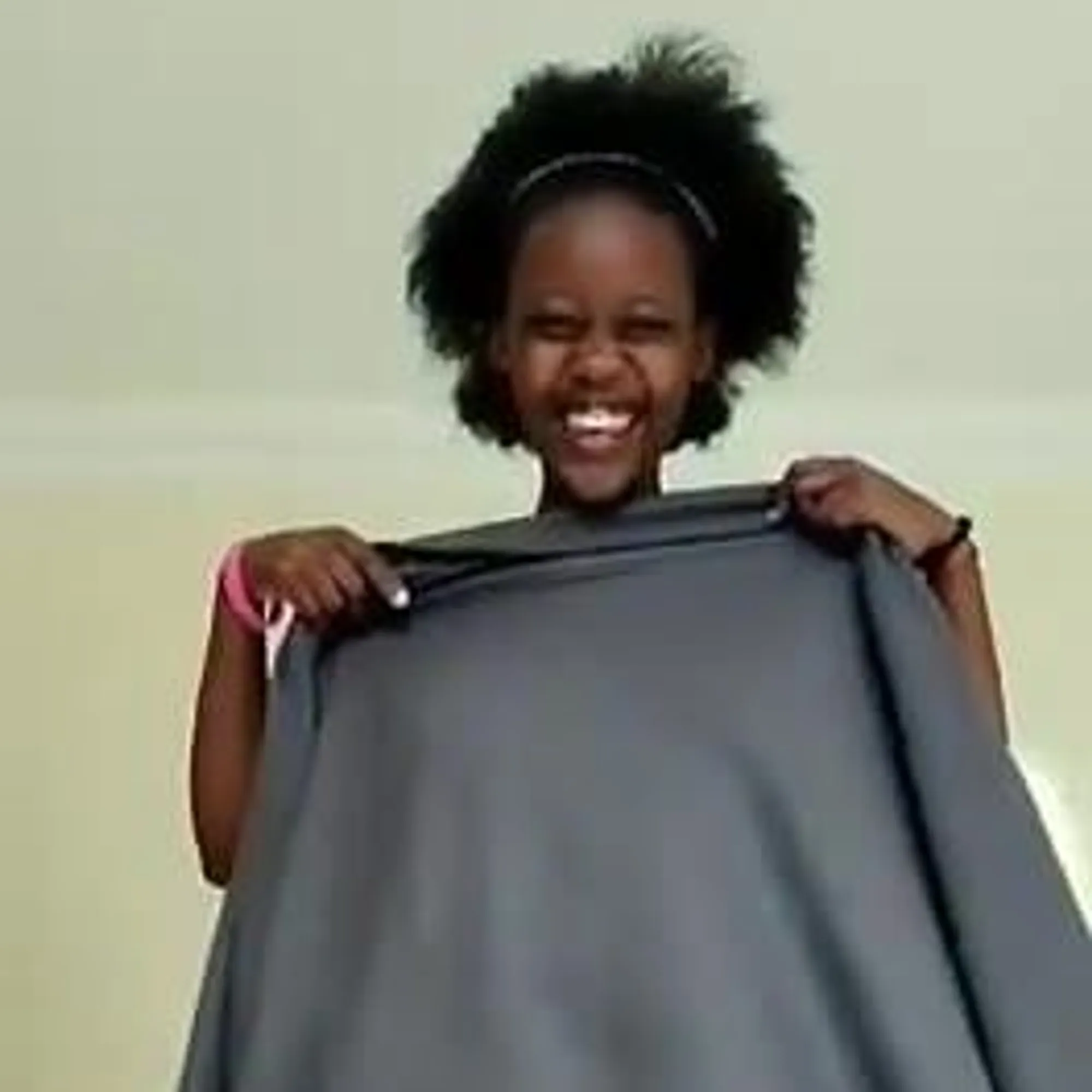 uganda woman show her big naked ass