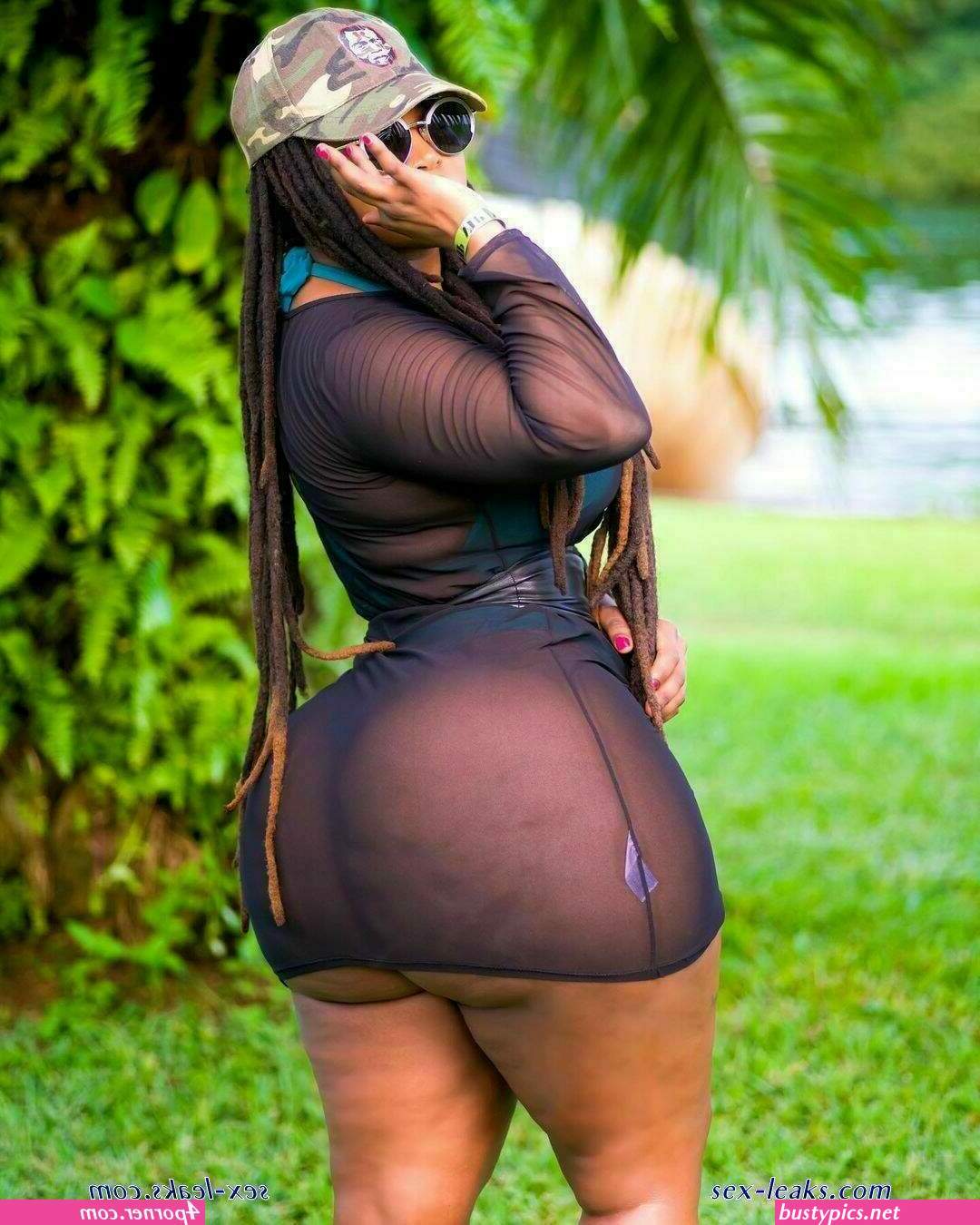 x.video big booty