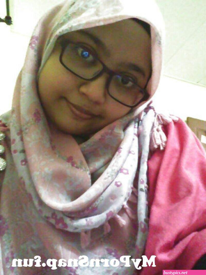 awek melayu chubby bogel