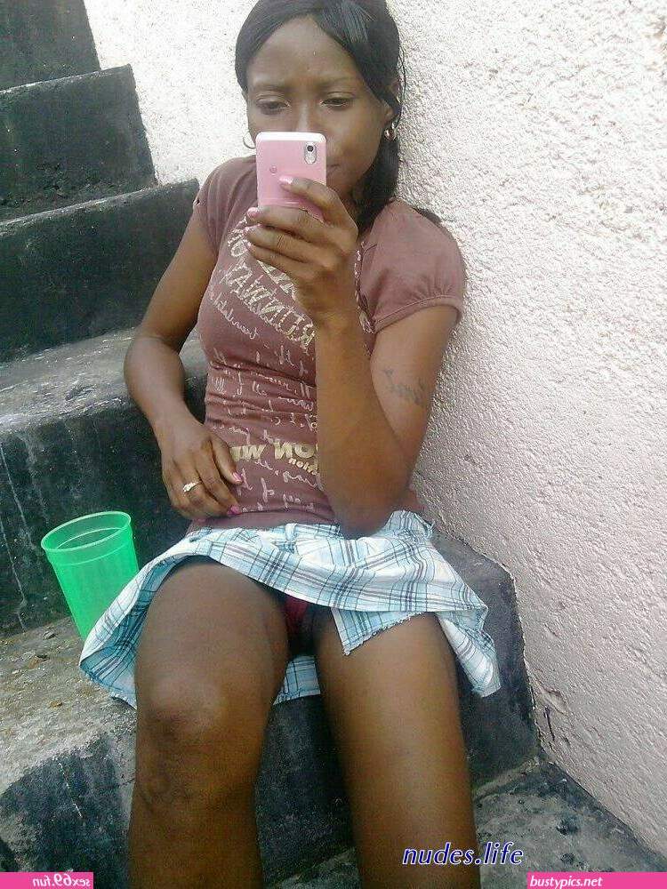 booty african upskirt pics