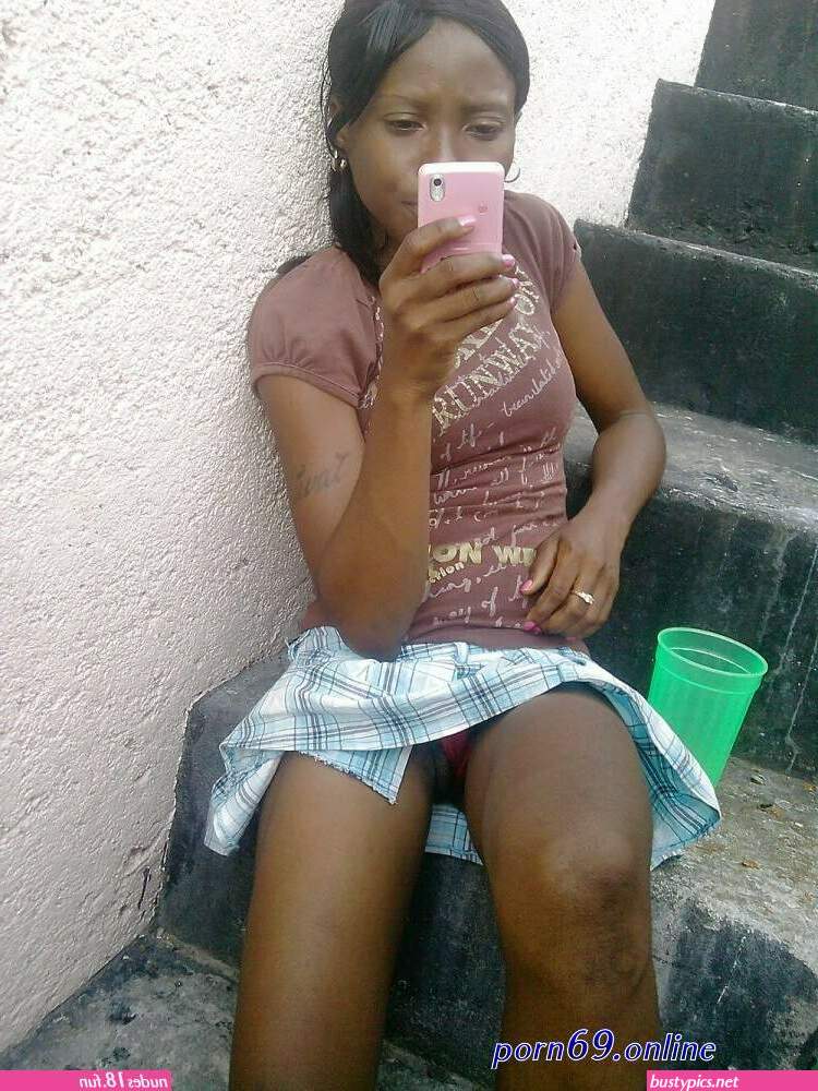 booty african upskirt pics