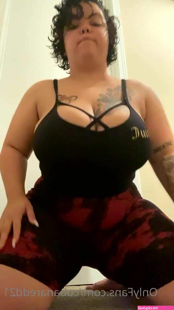 cubanaredd21 onlyfans leaks