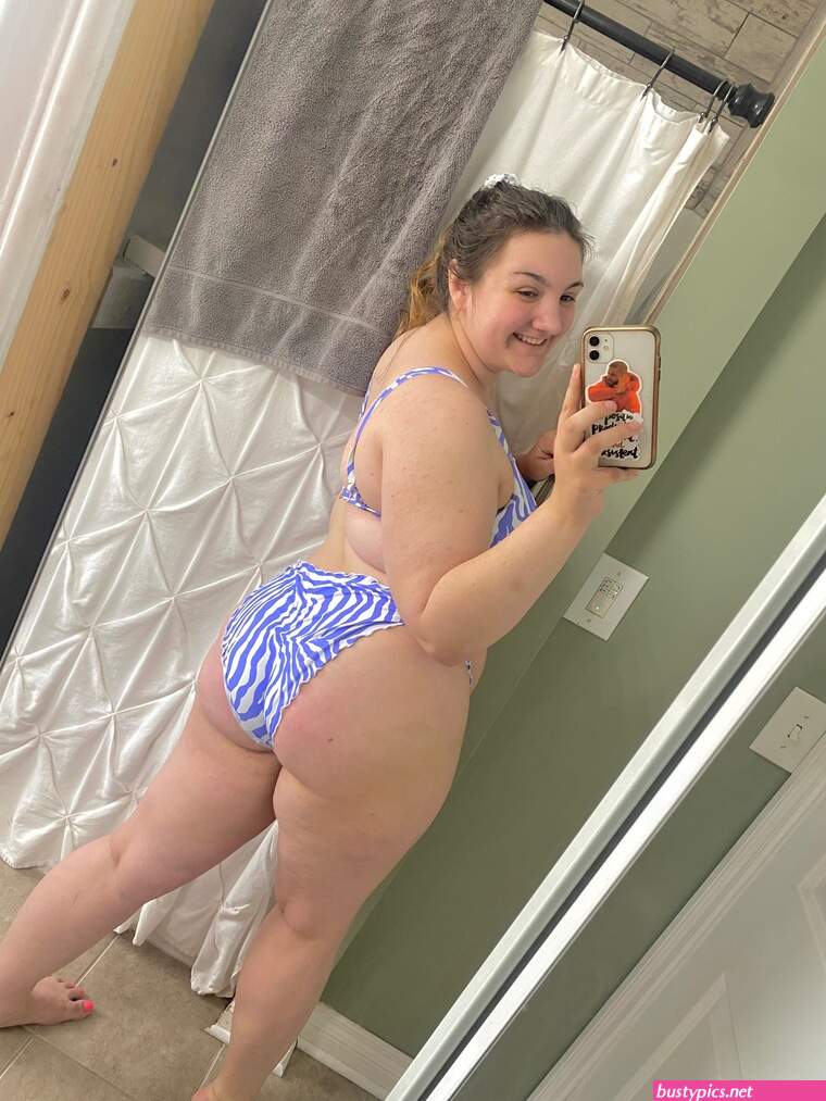 cubanaredd21 onlyfans leaks