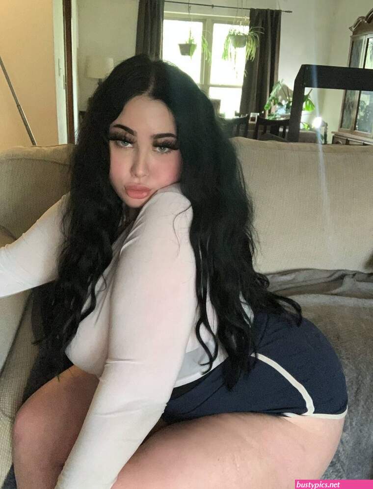 cubanaredd21 onlyfans leaks