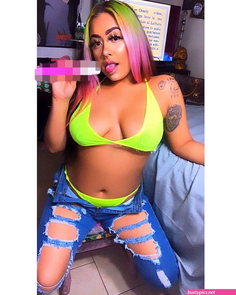 cubanaredd21 onlyfans leaks