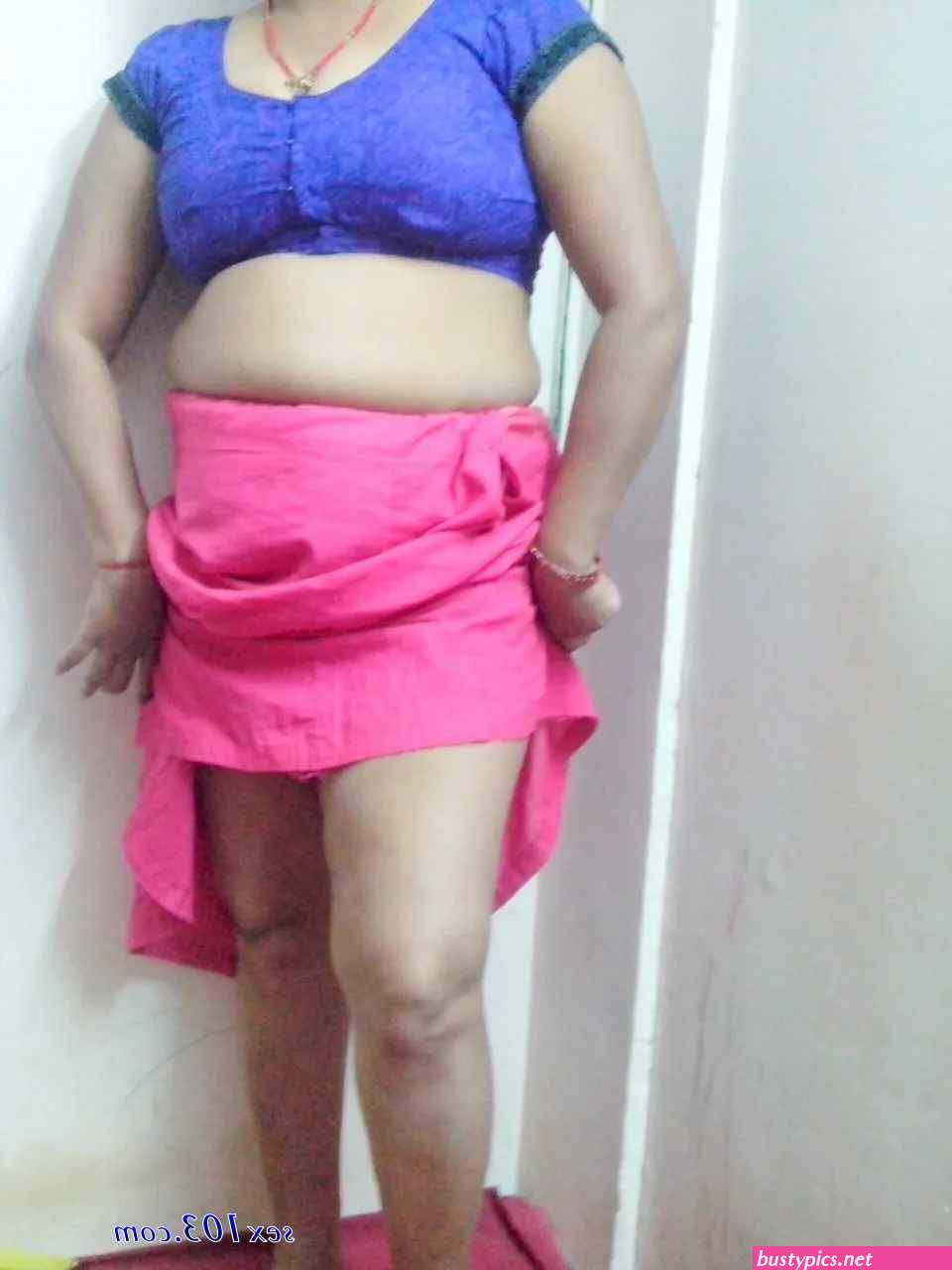 desi petticoat aunty