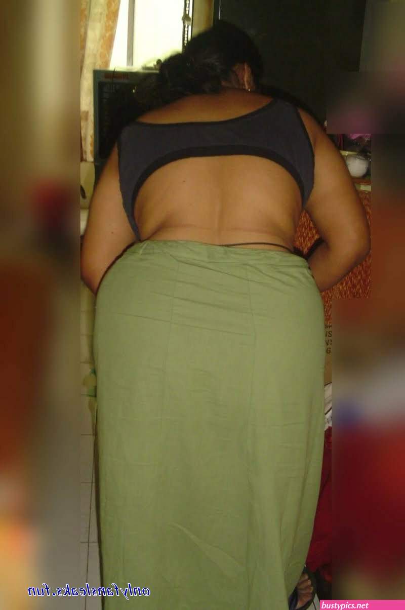 desi petticoat aunty