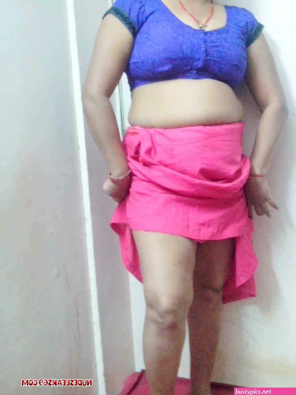 desi petticoat aunty