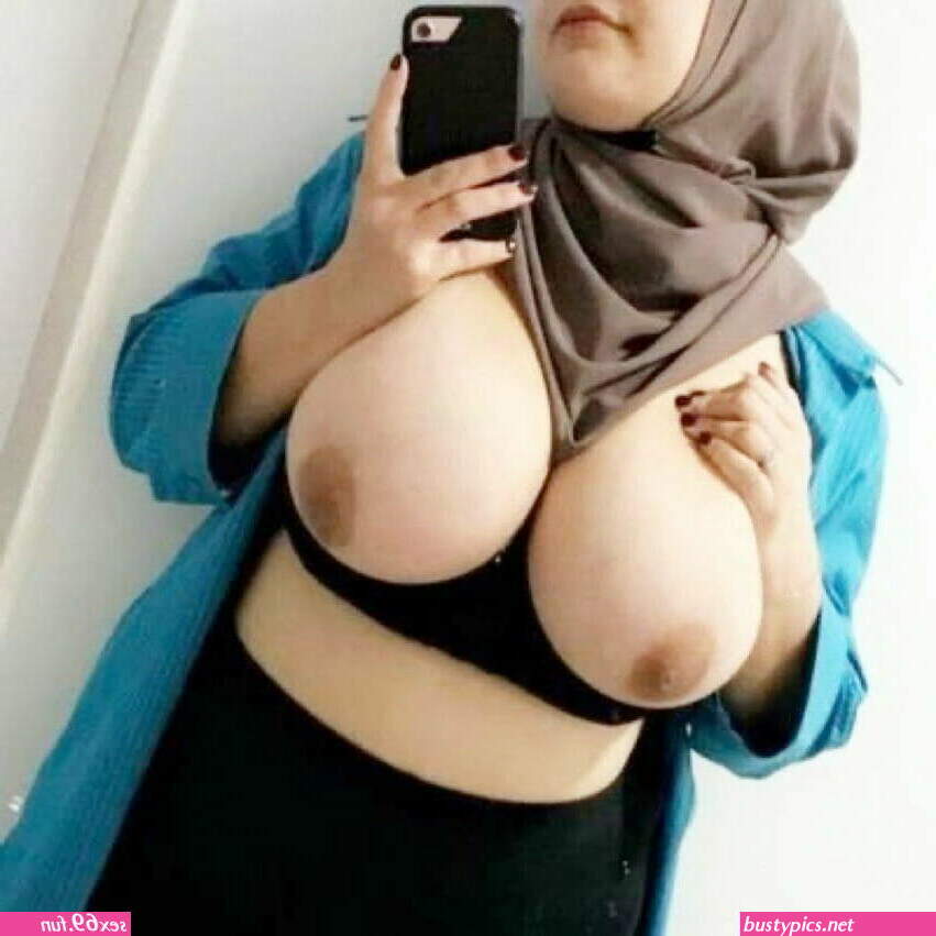 indian hijab boobs sex photo