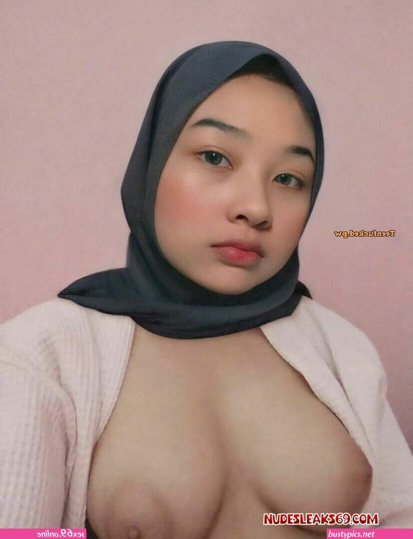 jilboobs ngangkang