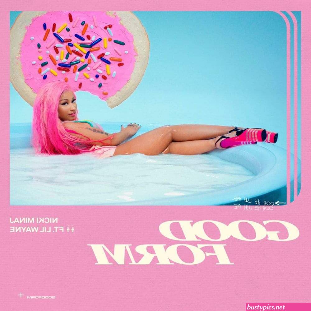 nicki minaj in a naked form