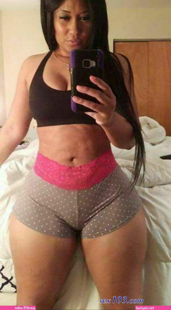 nude big booty hips neked african women photos