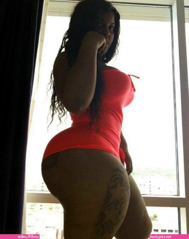 nude big booty hips neked african women photos