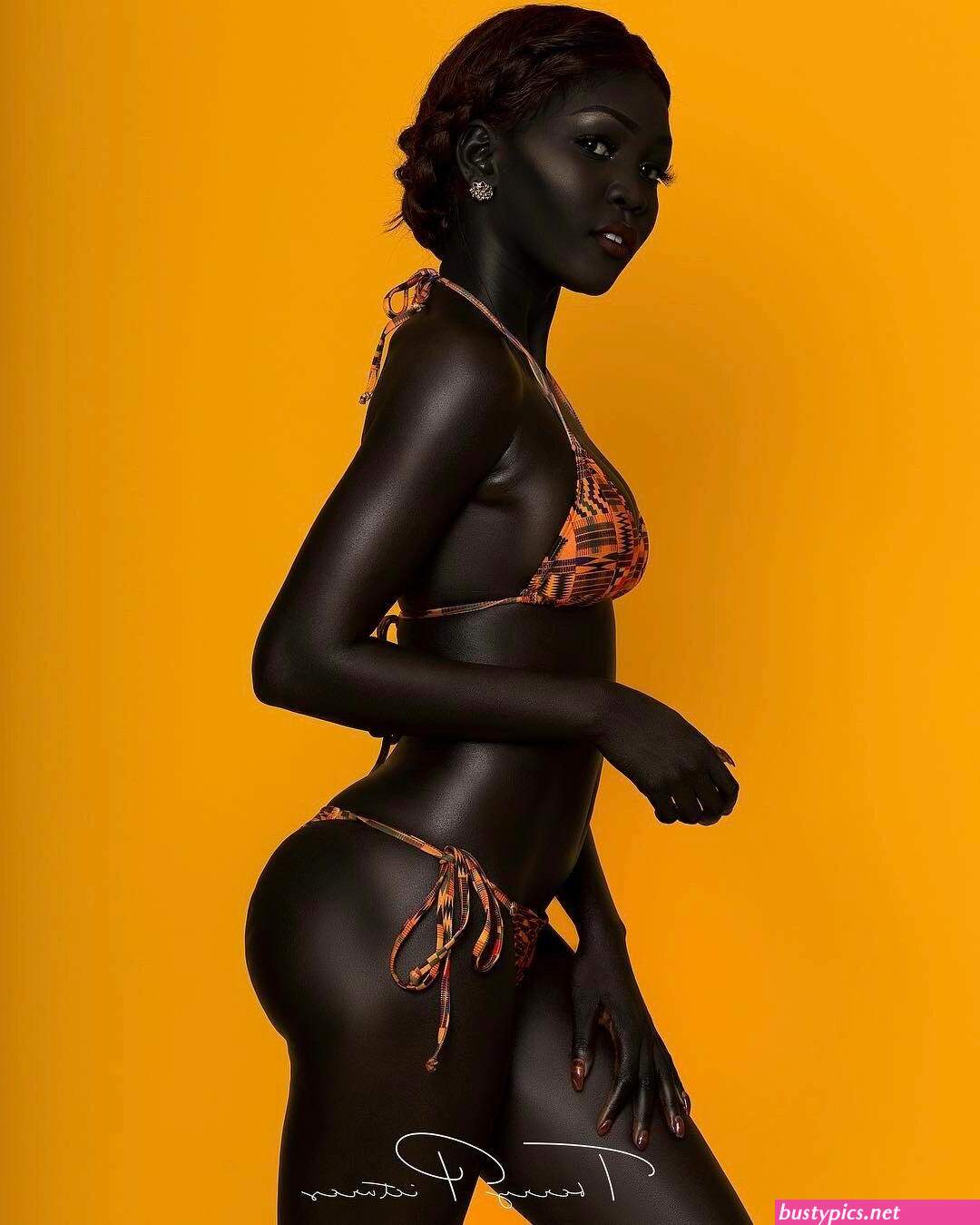 www.black women movies naked picture in south sudan comus