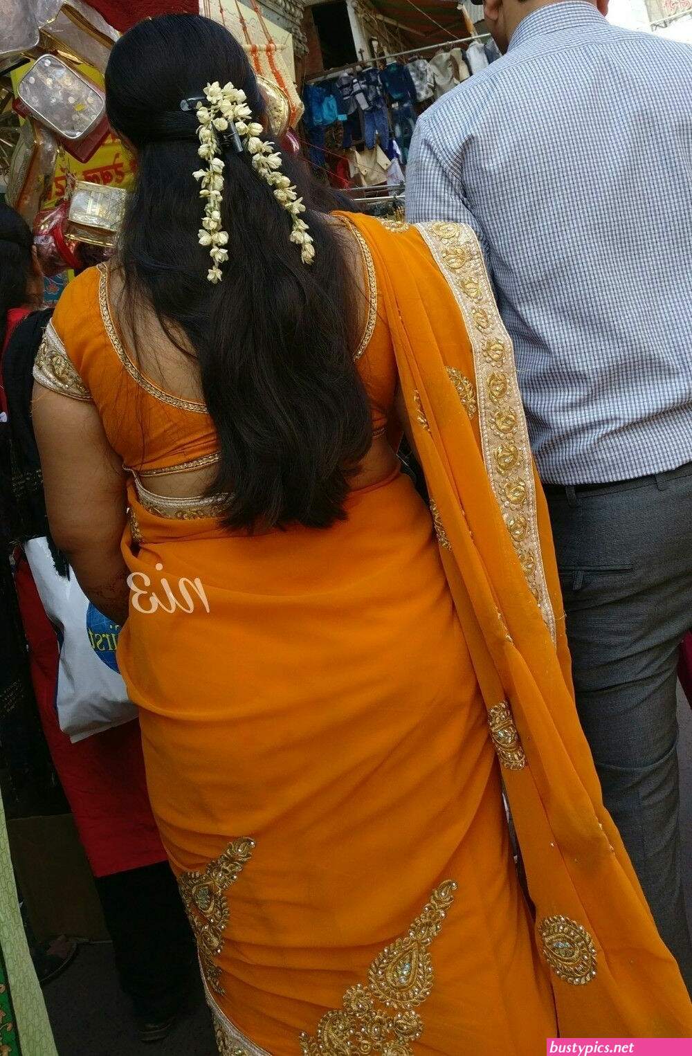 indian aunty sary big back ass photos