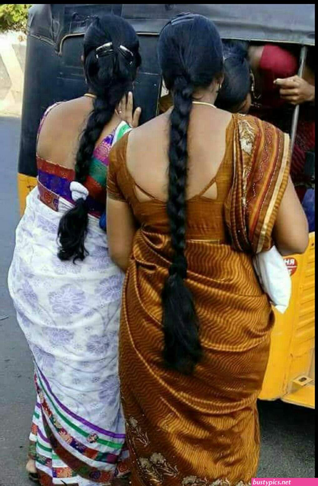 indian aunty sary big back ass photos