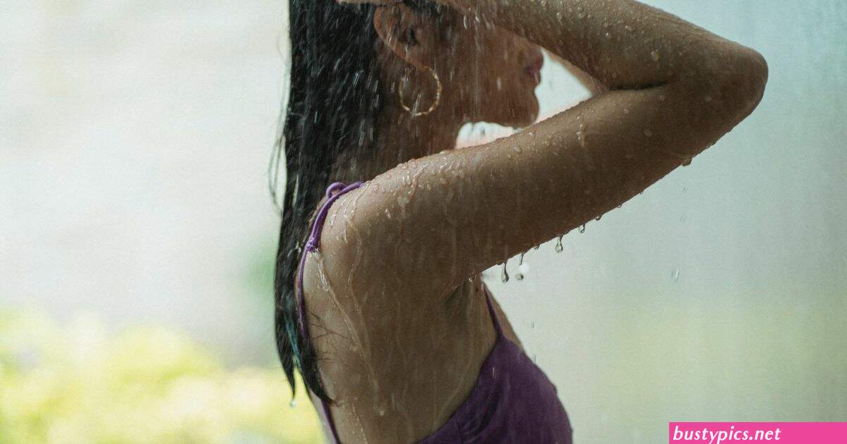 porno la fille violé mon voisin dans son douche